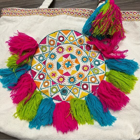 MAGID Color Tassel bag beach bag embroidered mirror cotton toe bag - Picture 10 of 10